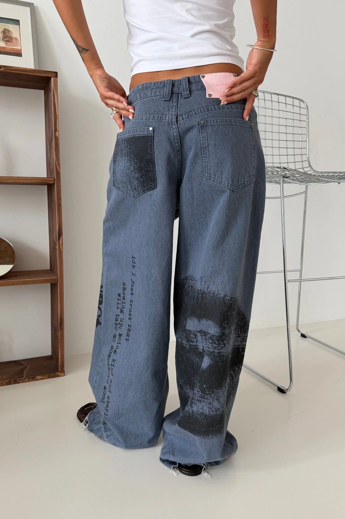 Networking Old Baggy Jeans