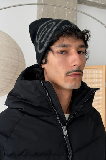 Prime Condom Beanie Black