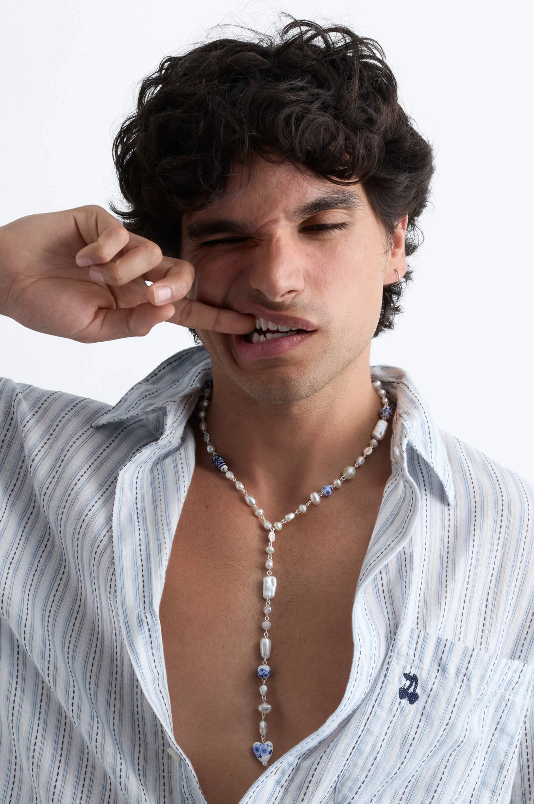 Ona Necklace