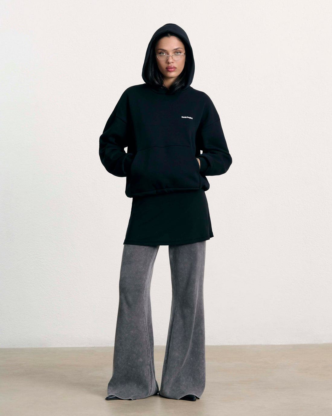 Look_Ecom_Origins_Woman
