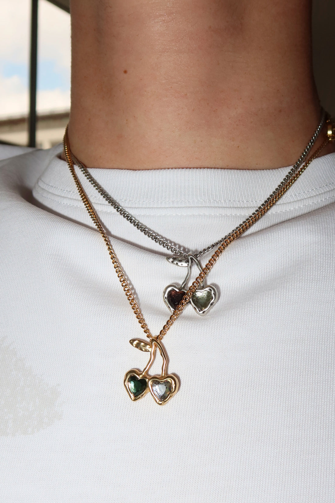 Hearts Necklace Gold
