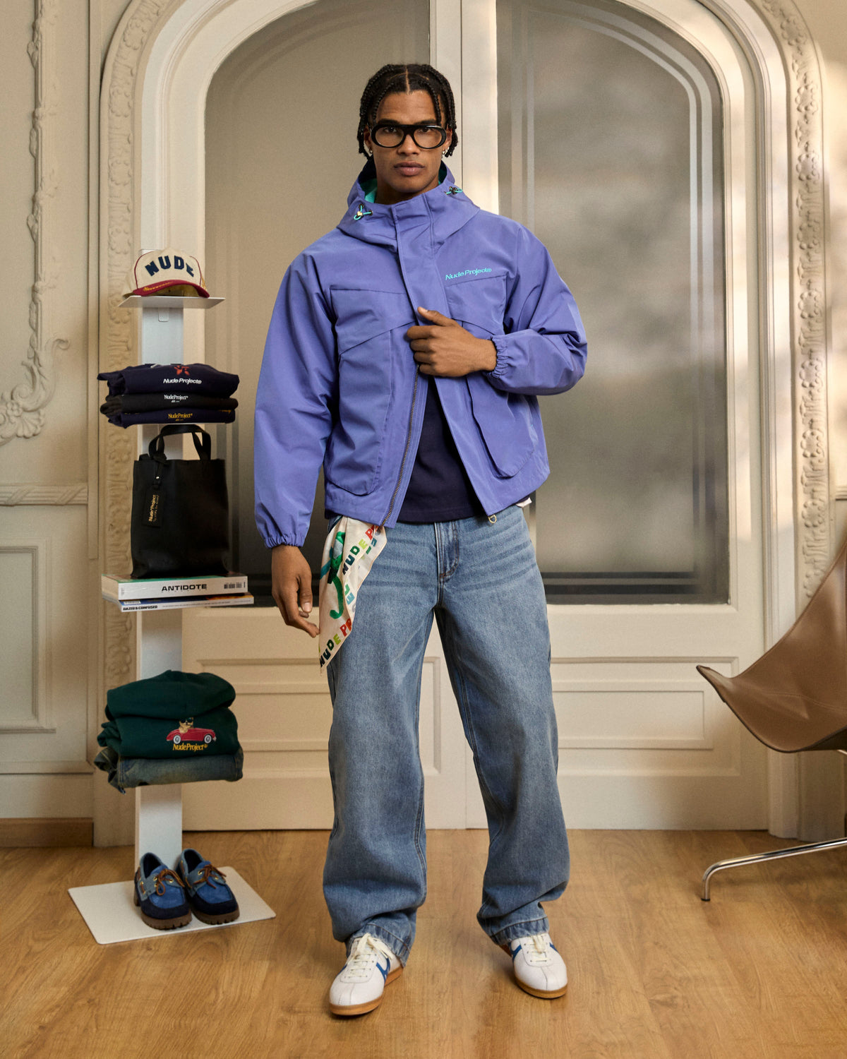 man [Man model is 180cm/5'11" wearing size L]