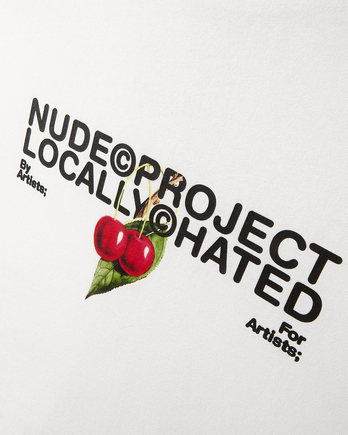 Camiseta Locally Hated Cherry Blanca