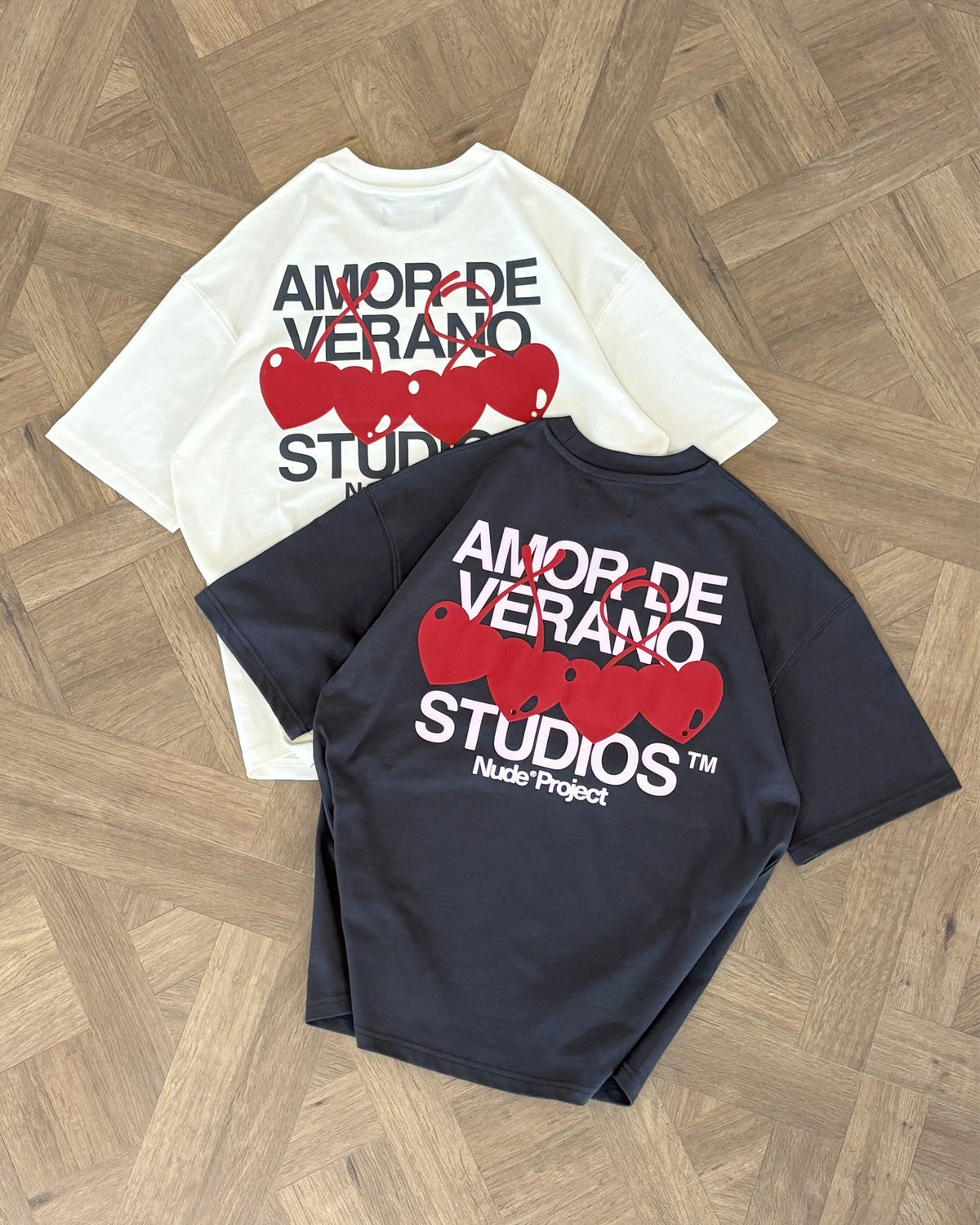 Camiseta Xoxo Gris Oscuro