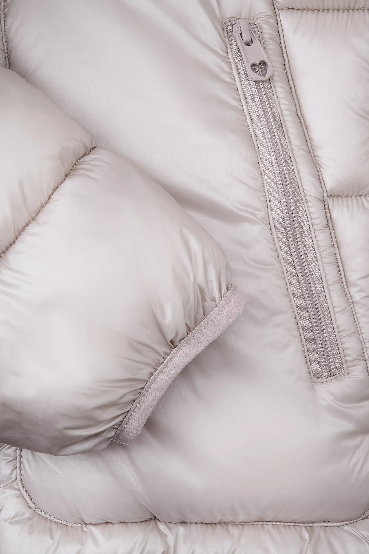 Iconic Puffer Jacket Off-White