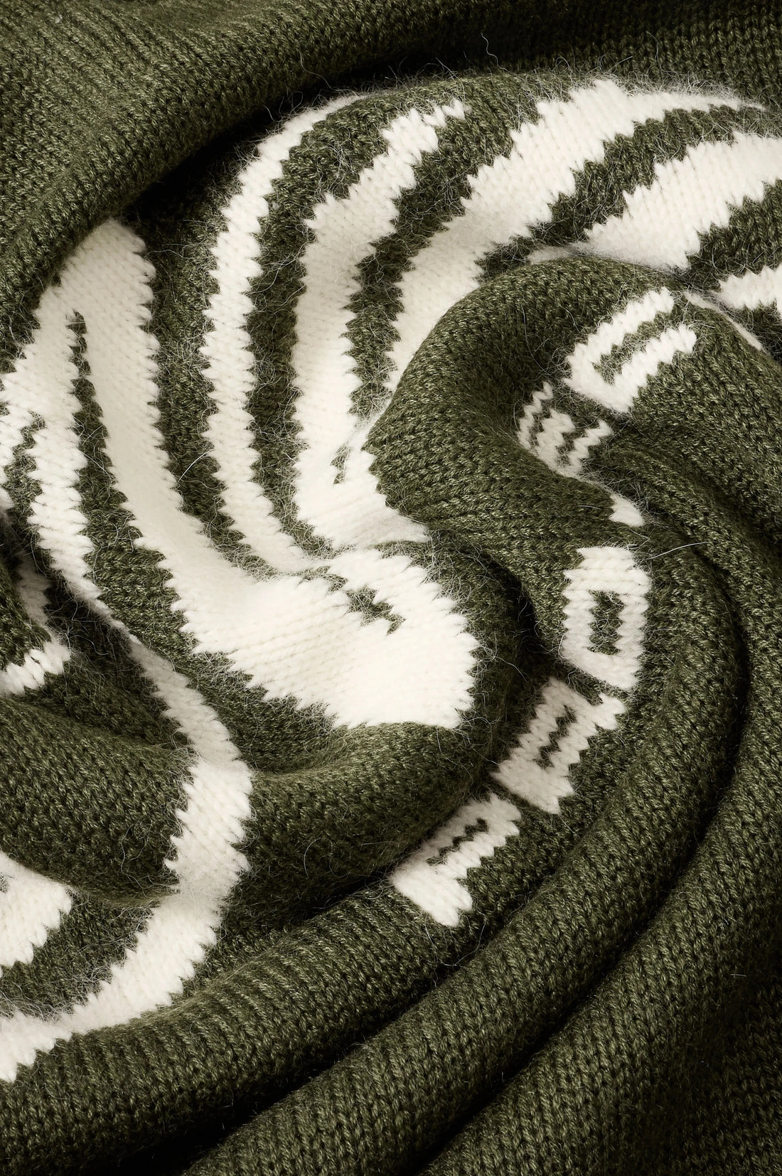 The Consultant Quarter-Zip Knit Green