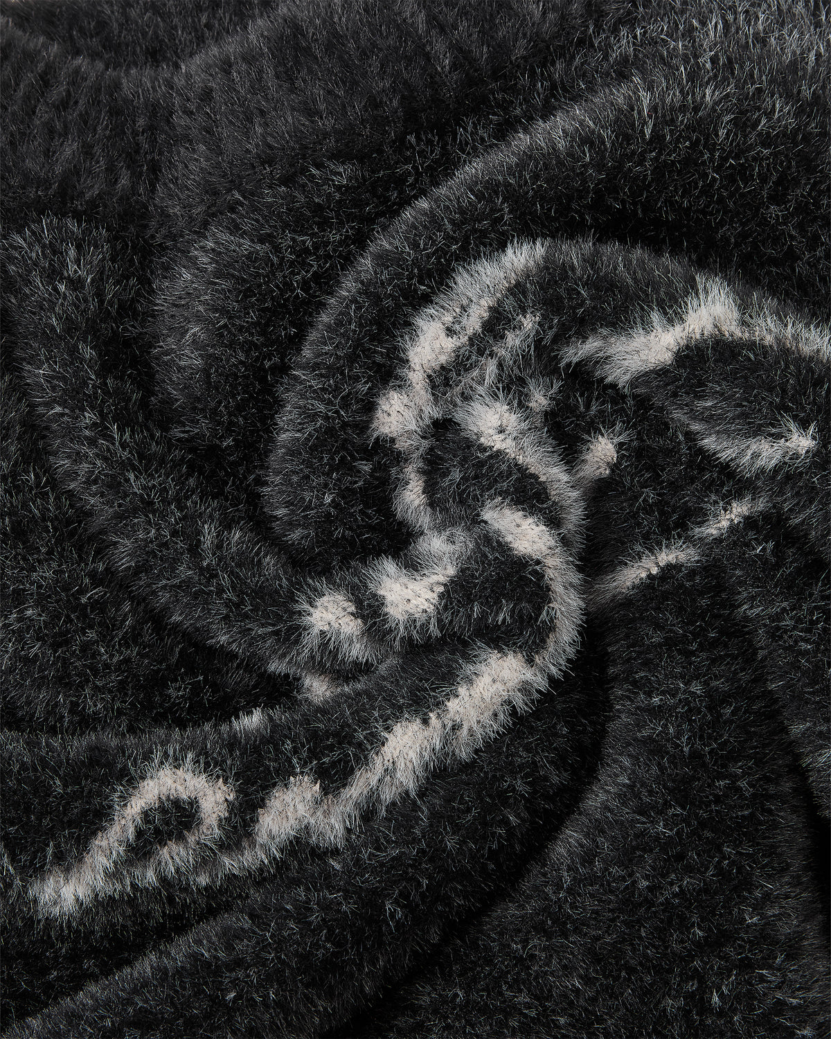 Gradient Cozy Sweater Black