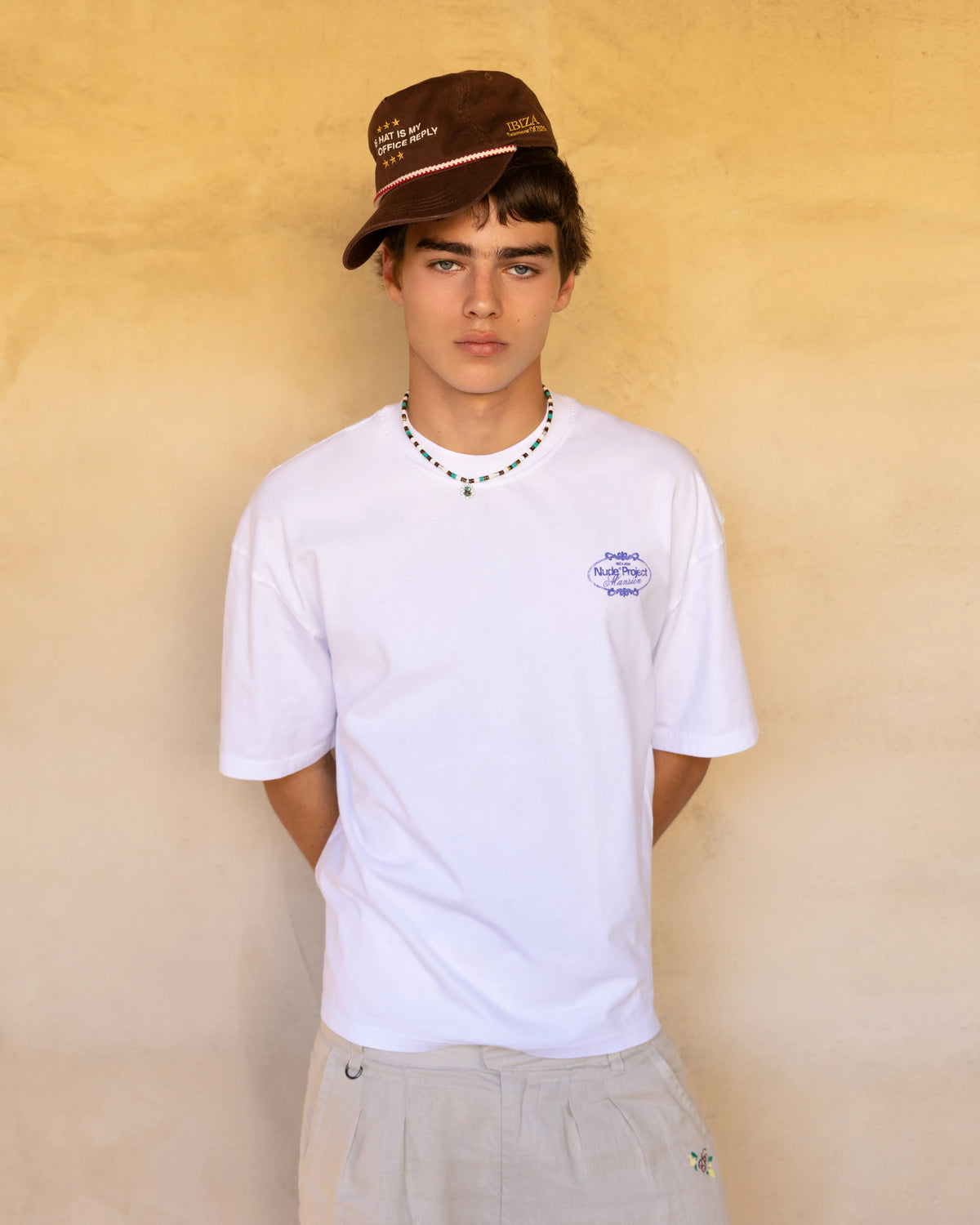 MAN [Model is 181cm / 5'11" wearing size M]