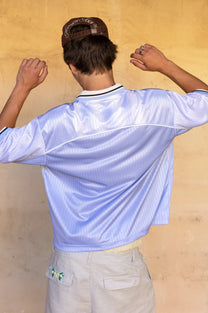 MAN [Model is 181cm / 5'11" wearing size M]