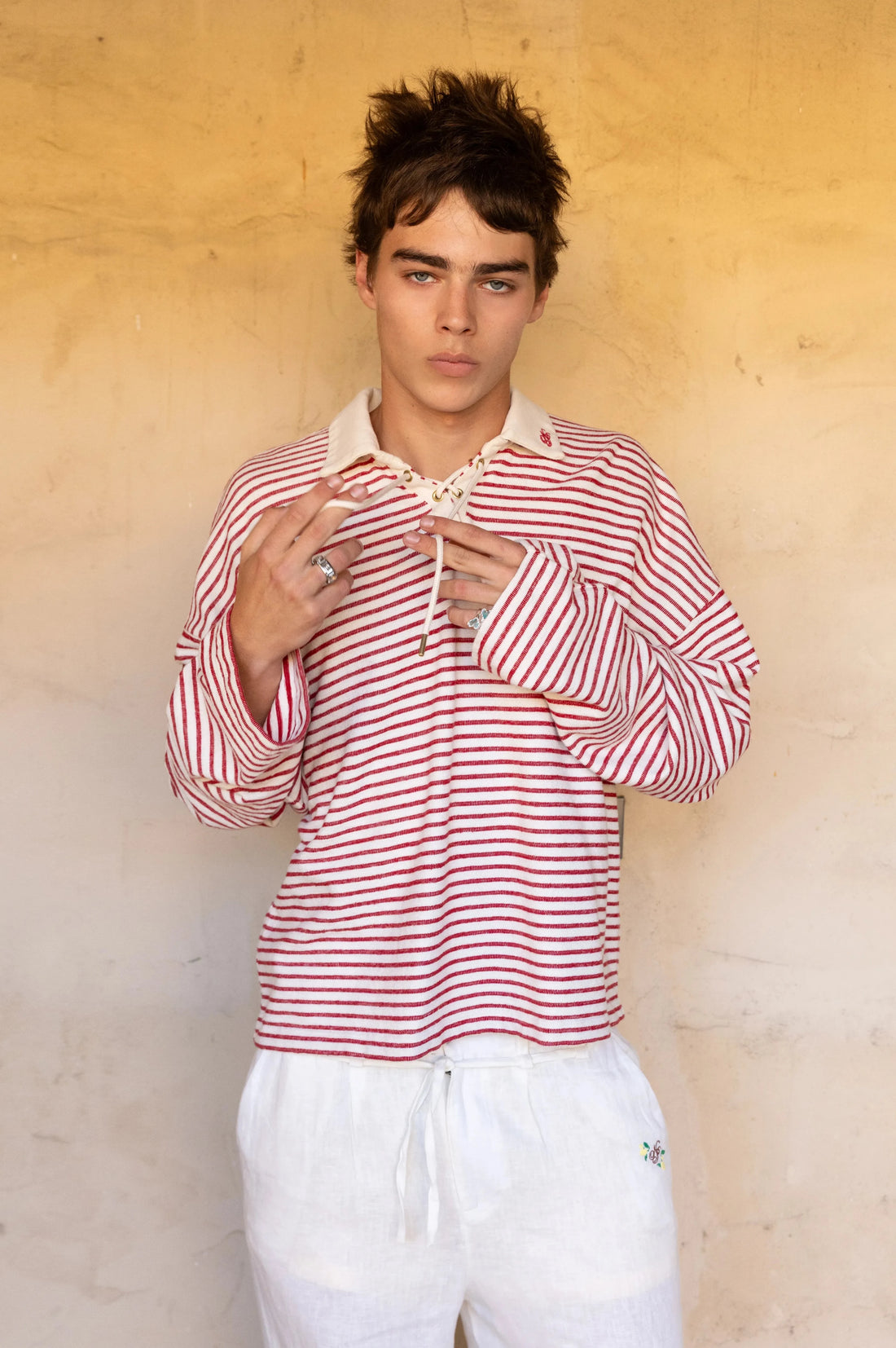 MAN [Model is 181cm / 5'11" wearing size M]