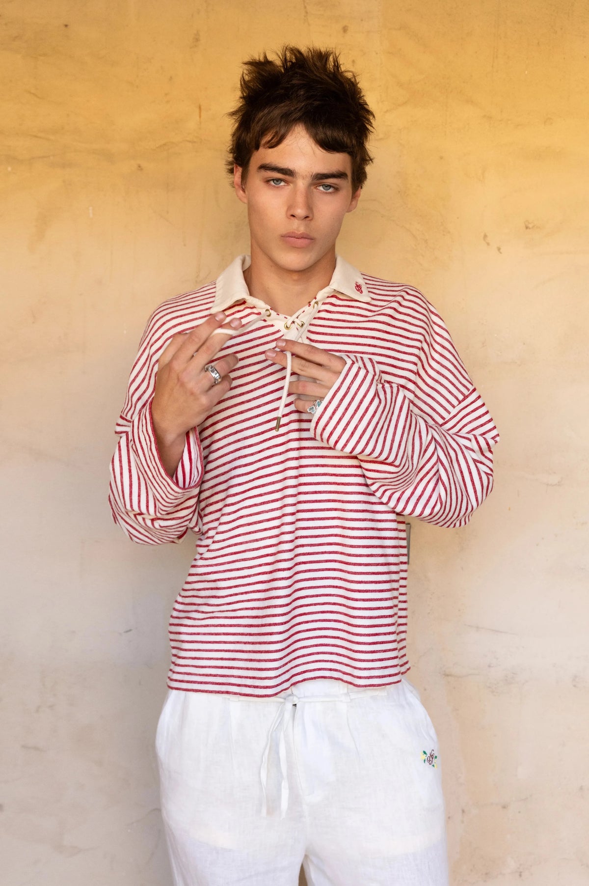 MAN [Model is 181cm / 5'11" wearing size M]
