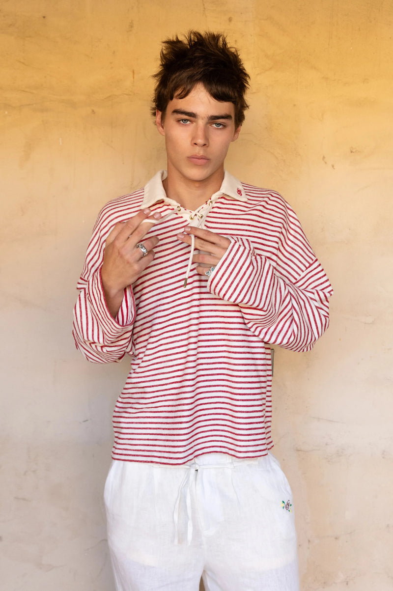 MAN [Model is 181cm / 5'11" wearing size M]