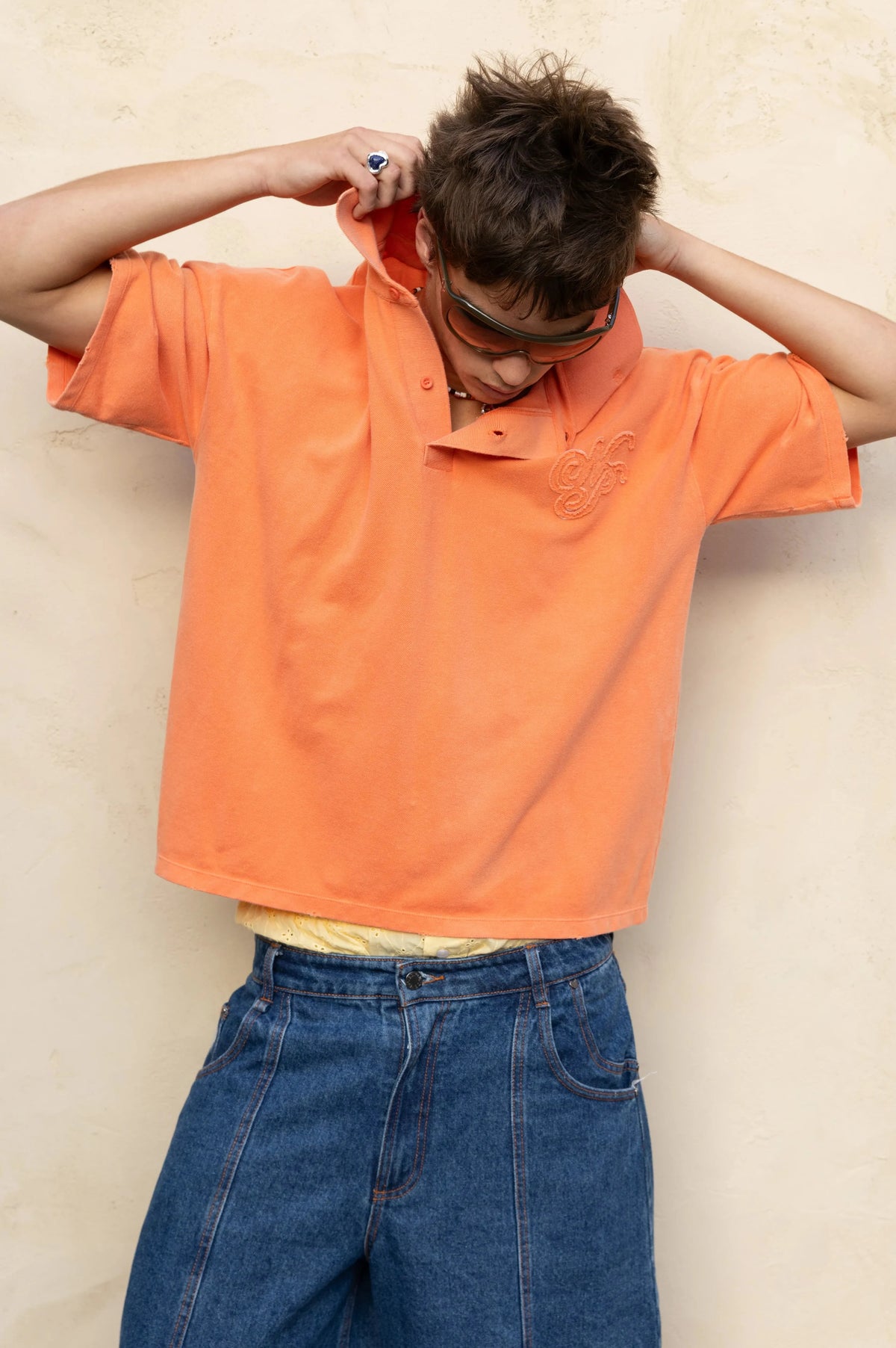 MAN [Model is 181cm / 5'11" wearing size M]
