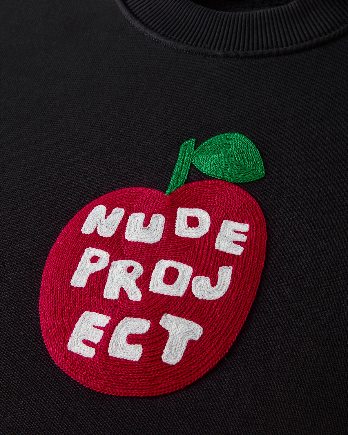 Apple Crew Sweatshirt Black