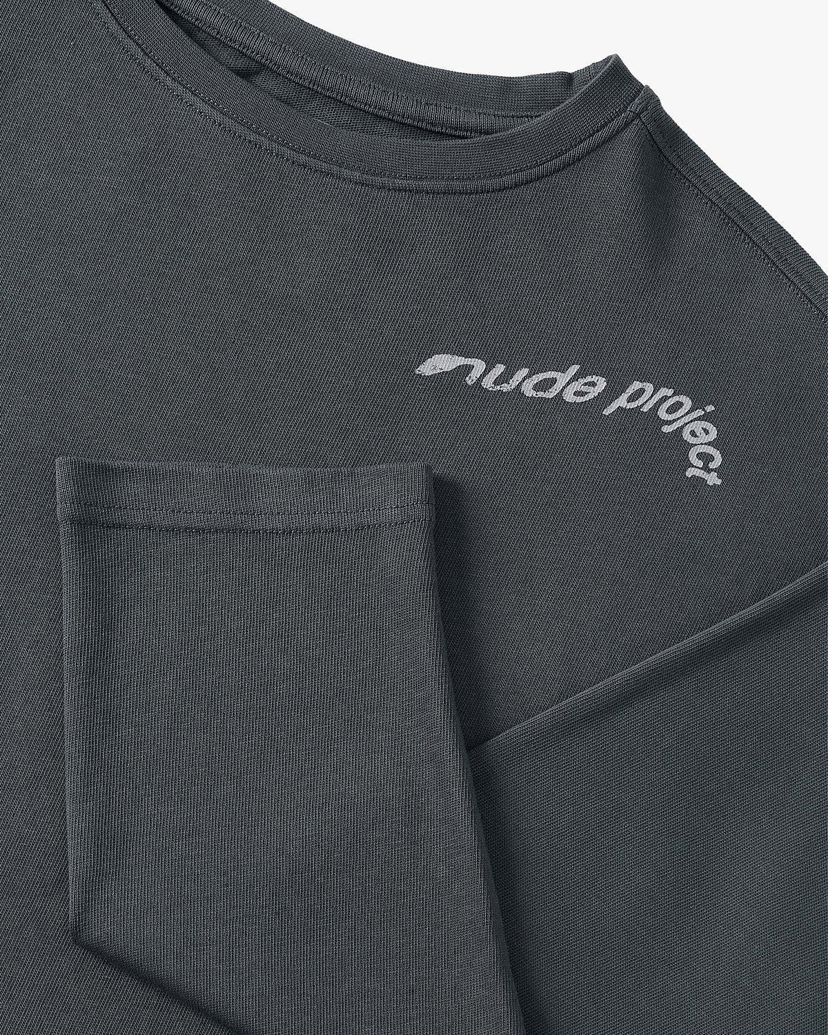 Gallery Long-Sleeve Tee Ash