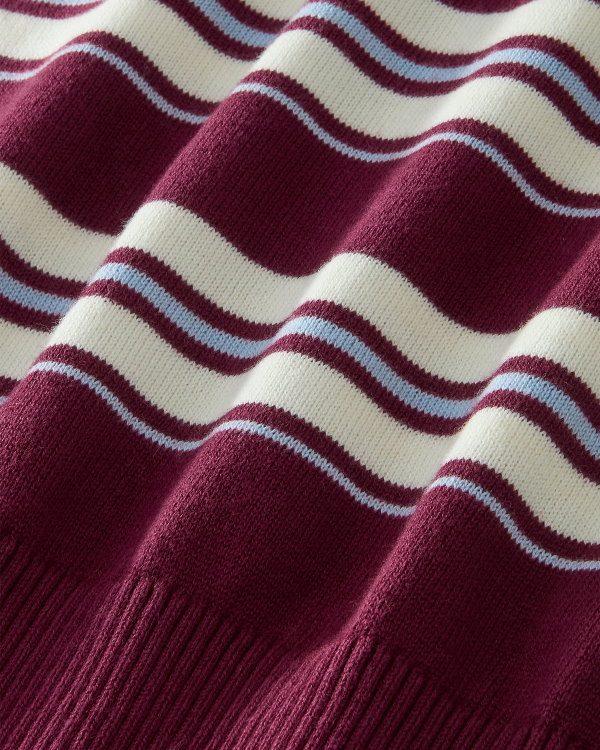 Bulldog Zip-Up Knit Cardigan