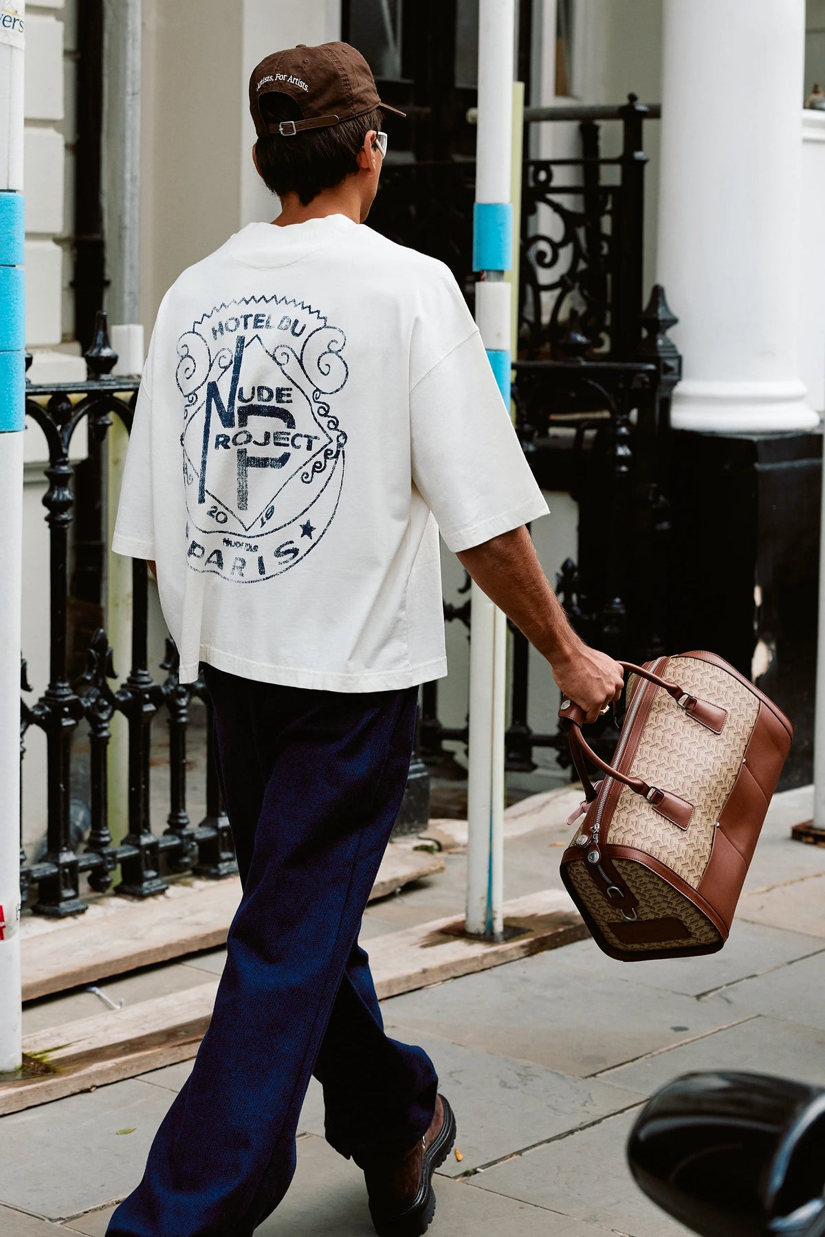 Hotel Tee Ivory