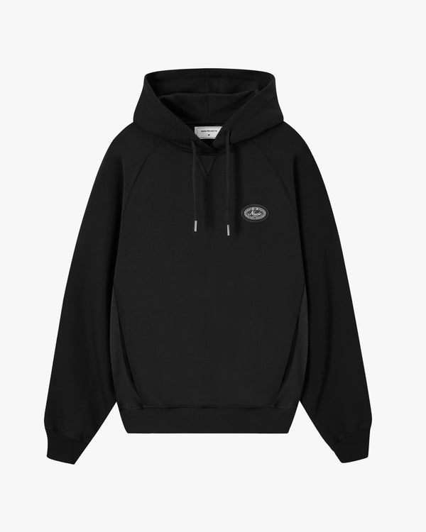 SUDADERA ESSENTIALS NEGRA