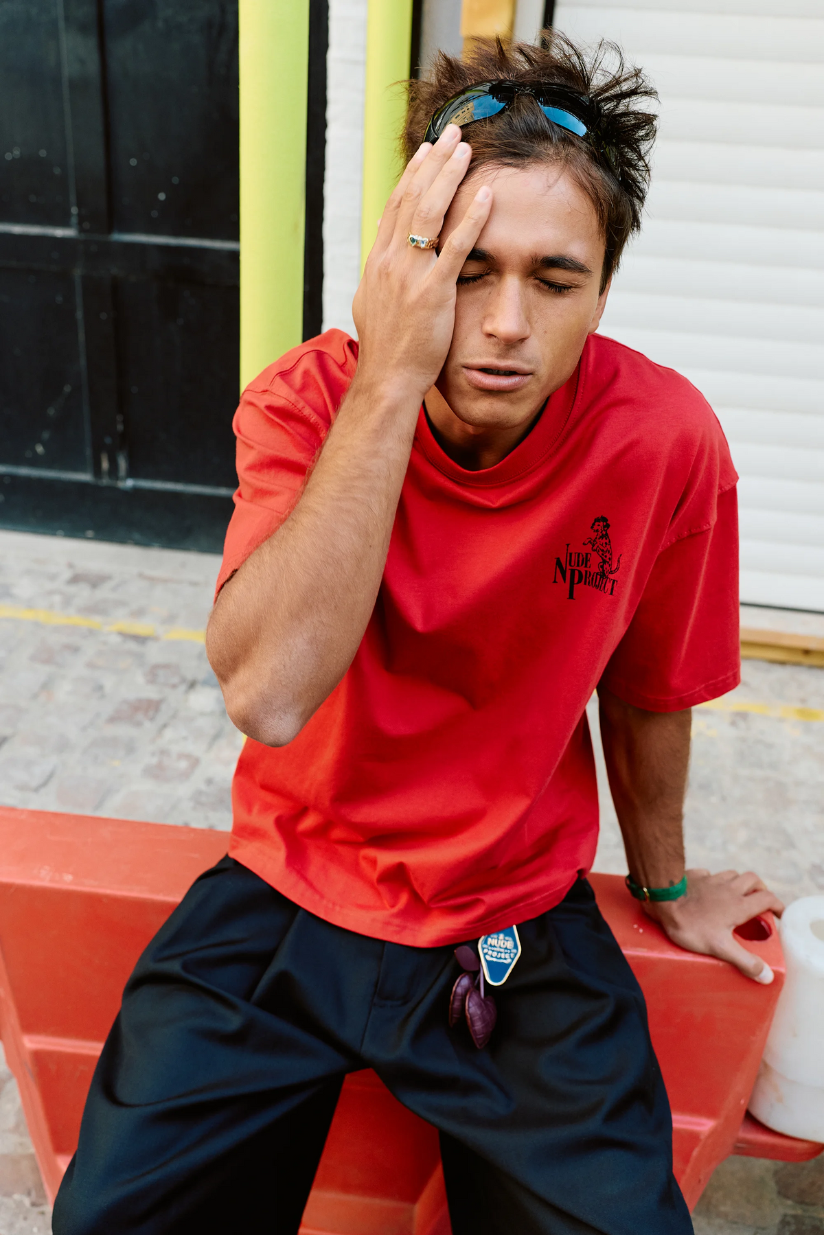 Art & Business Tee Red
