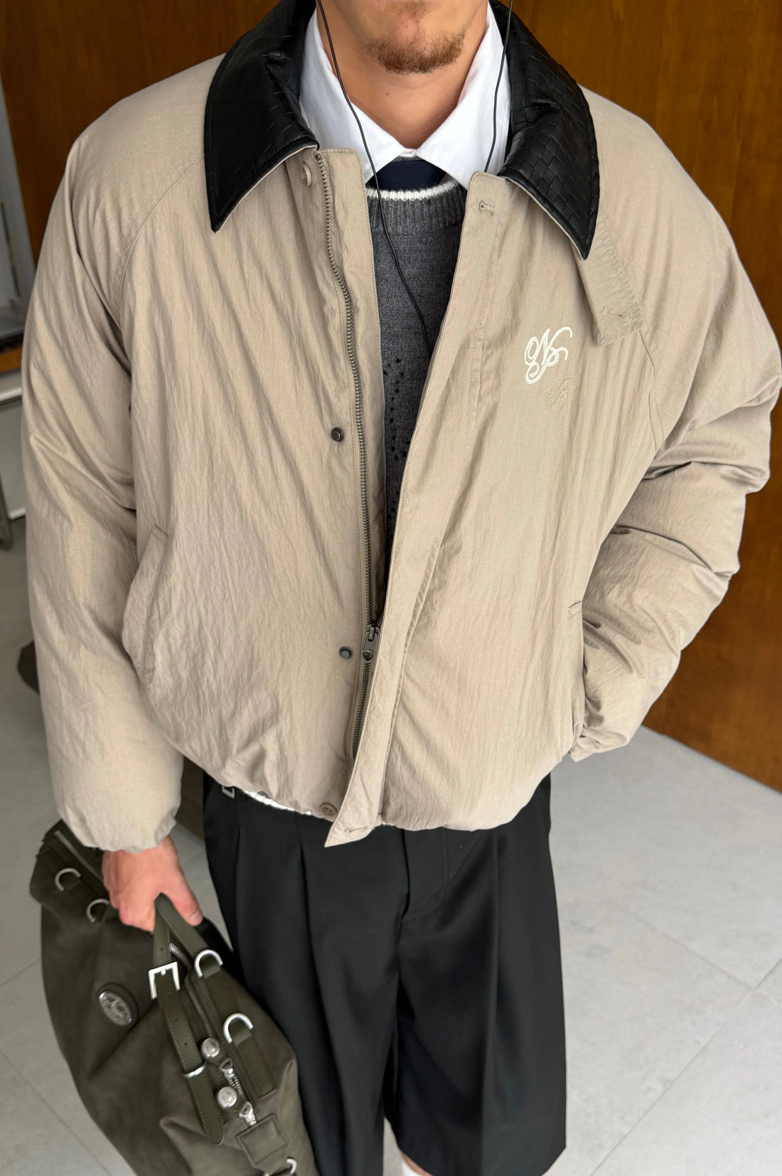 The Freelancer Bomber Jacket Beige
