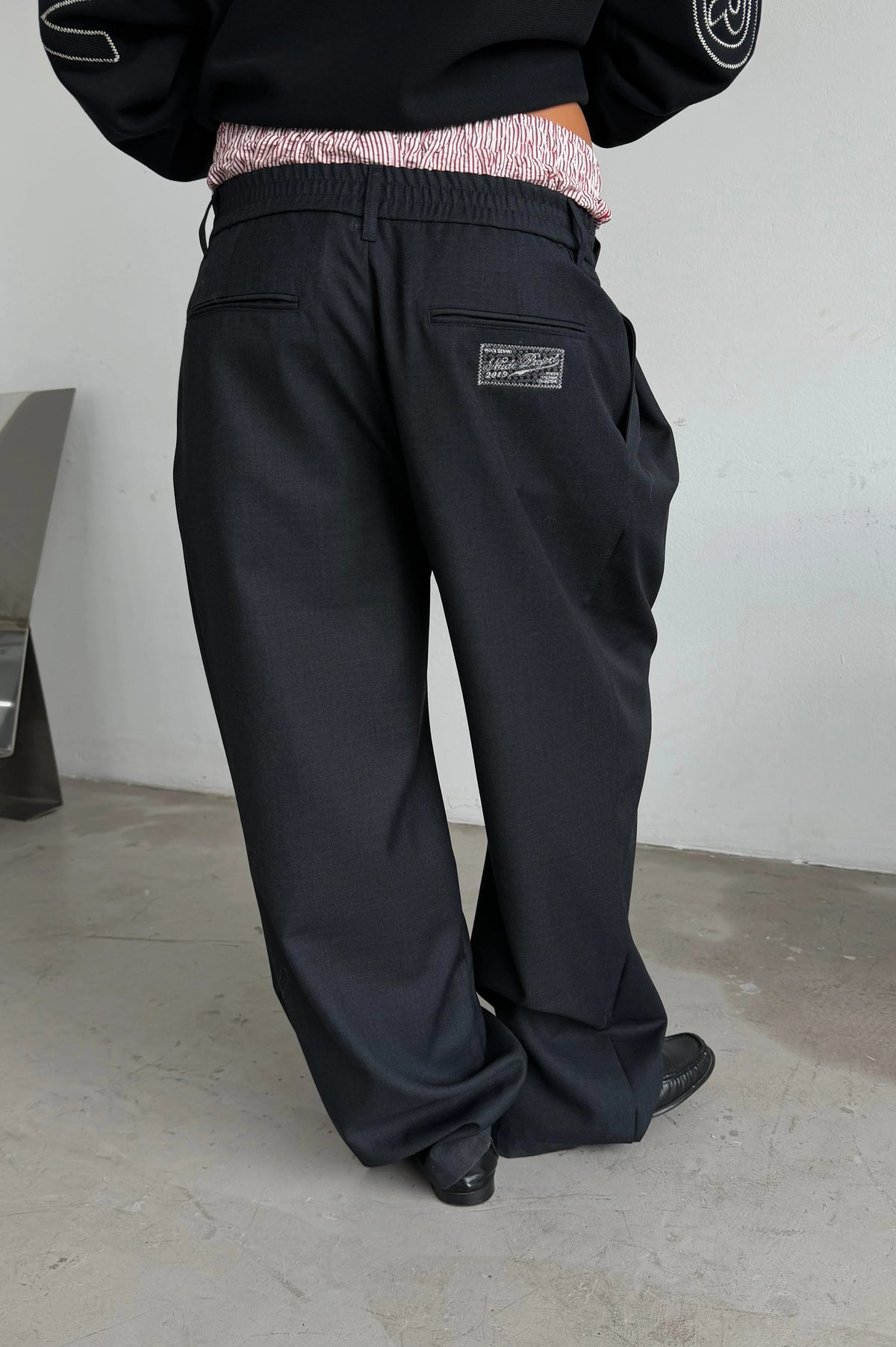 Louvre Tailoring Pants Black