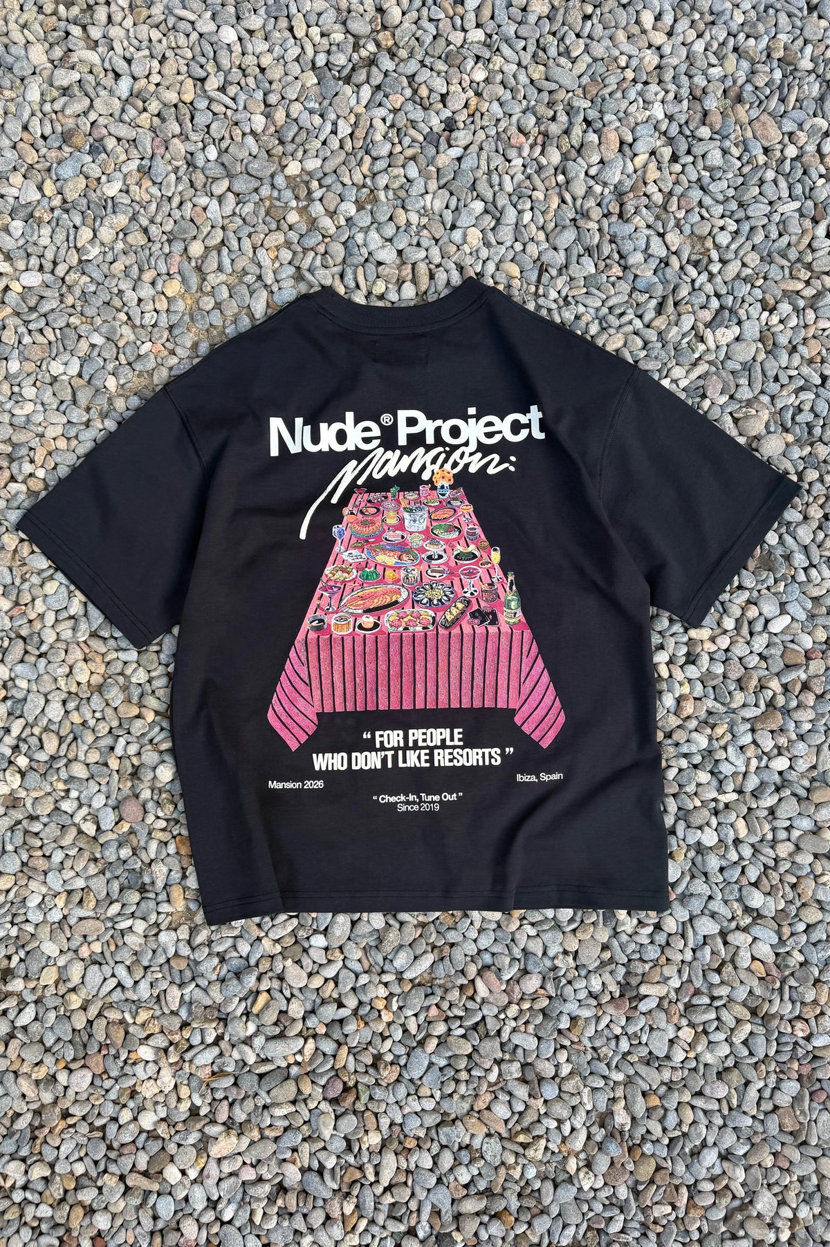 Sobremesa Tee Black