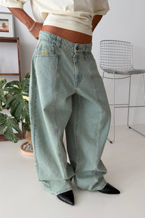 Barrel Jeans Acid Wash