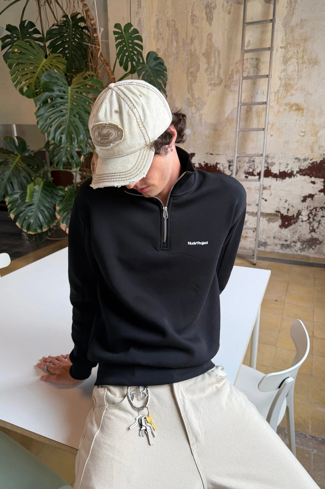 Origins Quarter-Zip Black