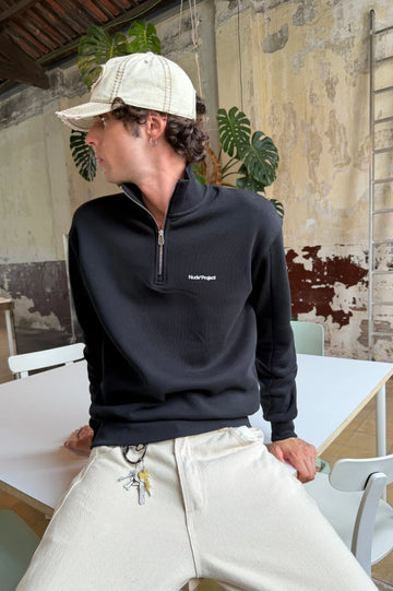 Origins Quarter-Zip Black