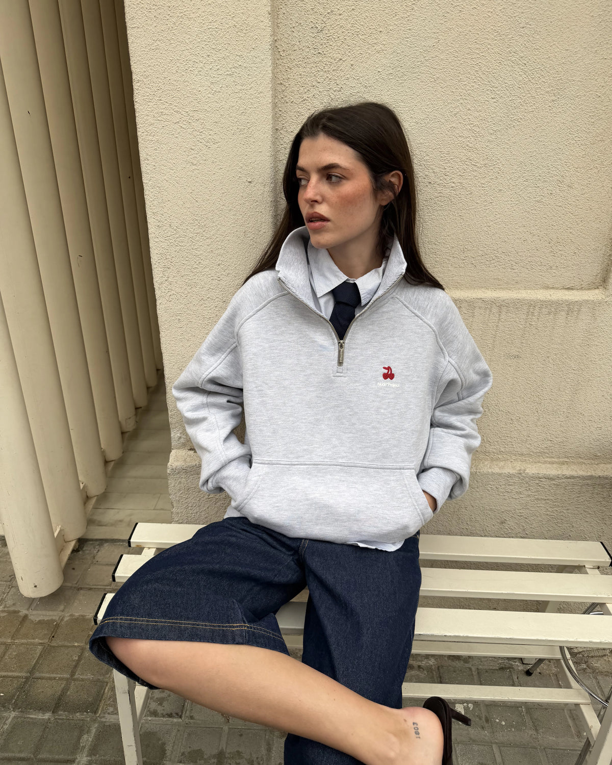 Basic Cherry Quarter-Zip Grey