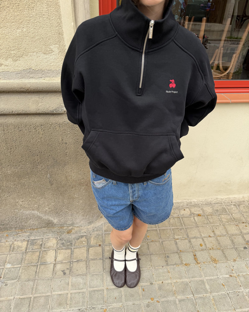 Basic Cherry Quarter-Zip Black