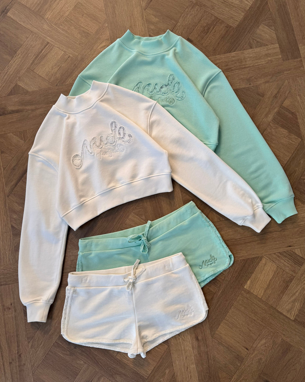 Lacy Short Mint Green