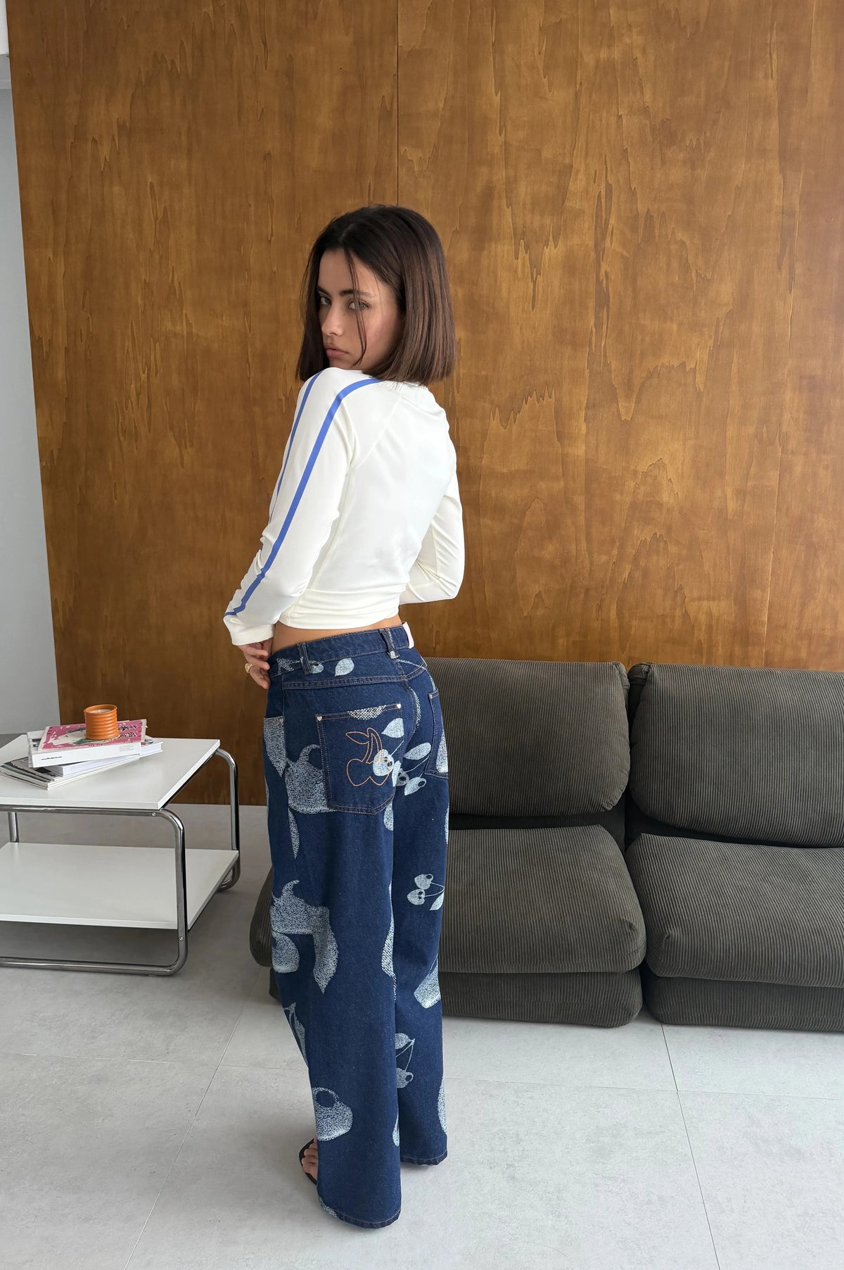 Cherry Old Baggy Woman Jeans