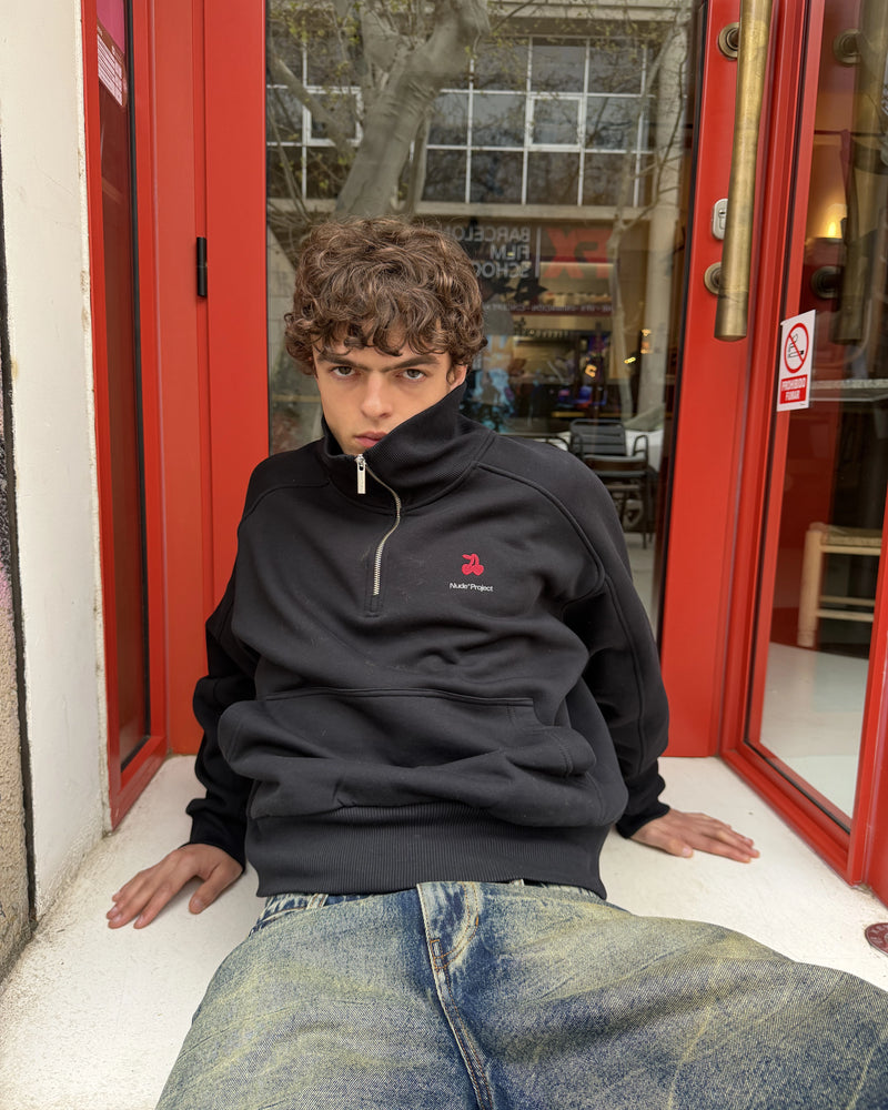 Basic Cherry Quarter-Zip Black