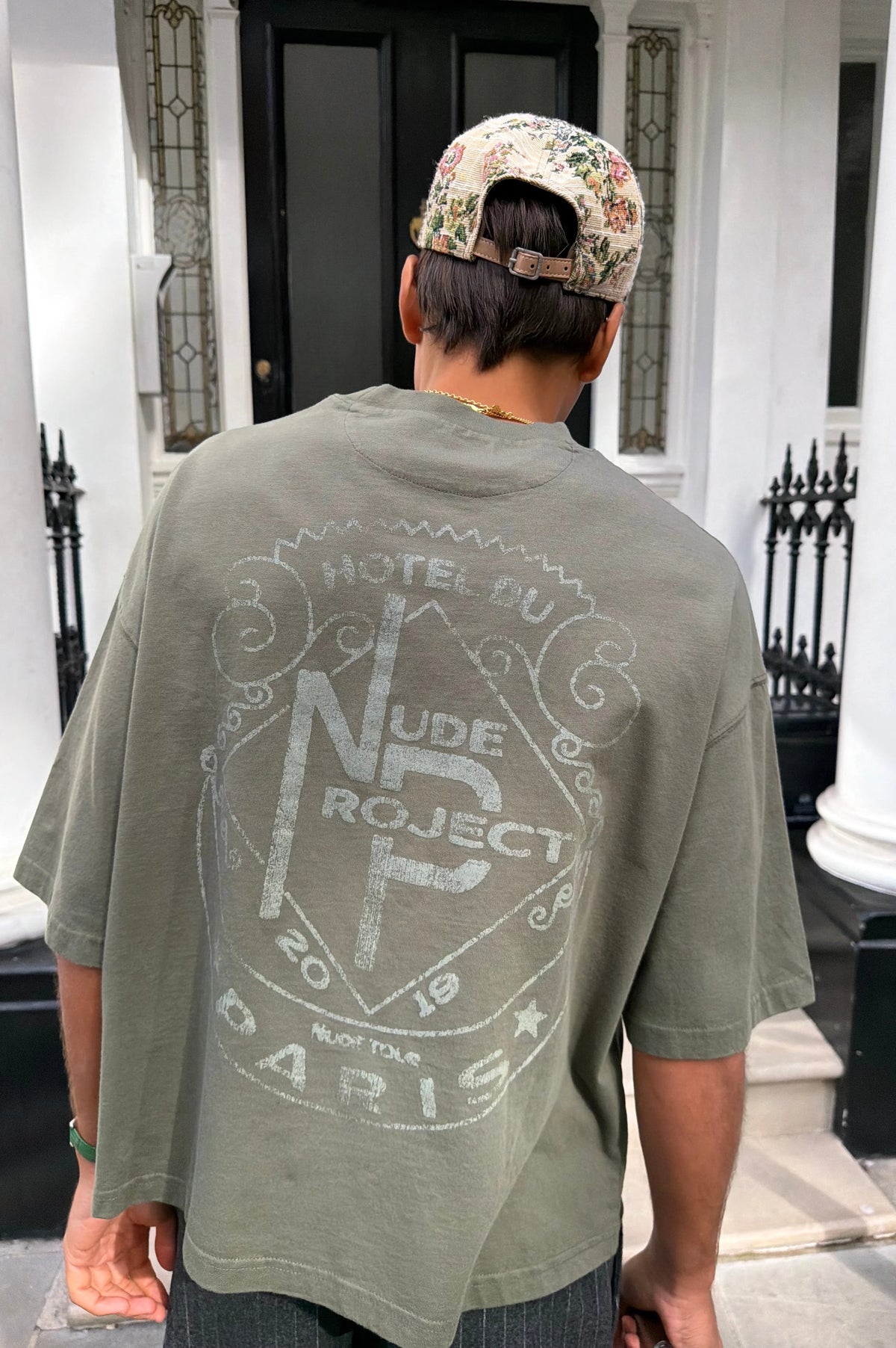 Hotel Tee Khaki