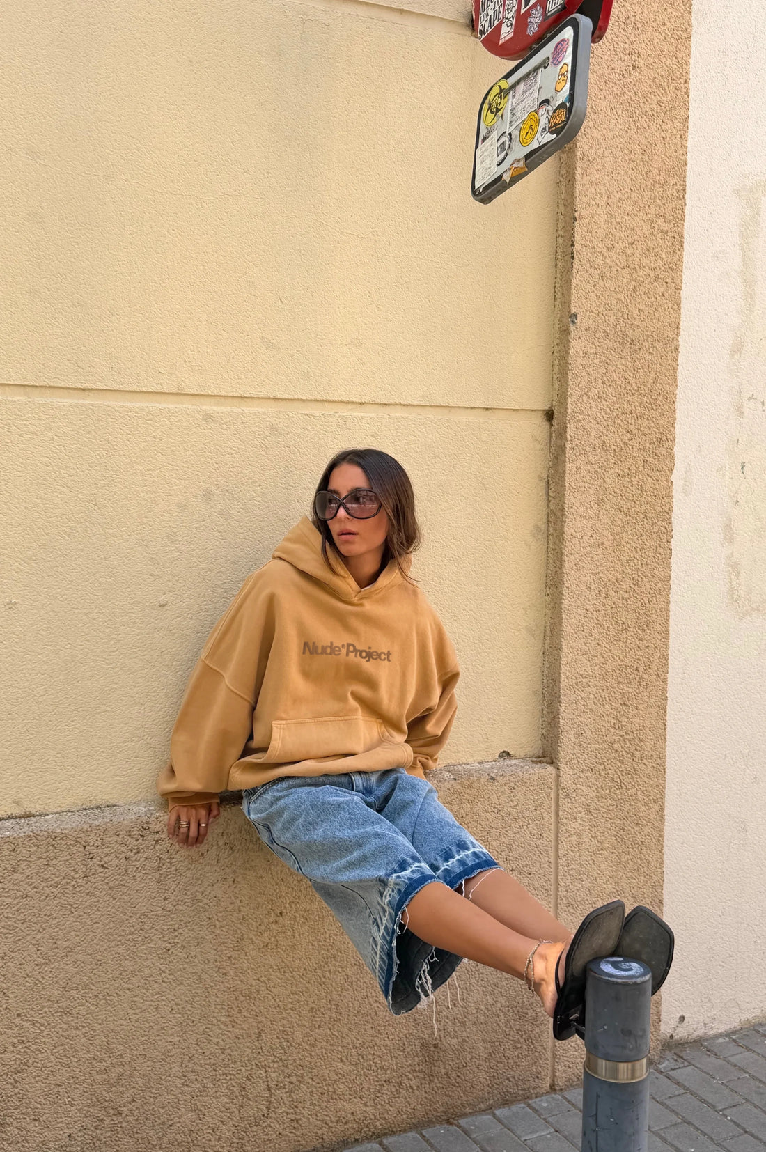 Box Logo Hoodie Beige