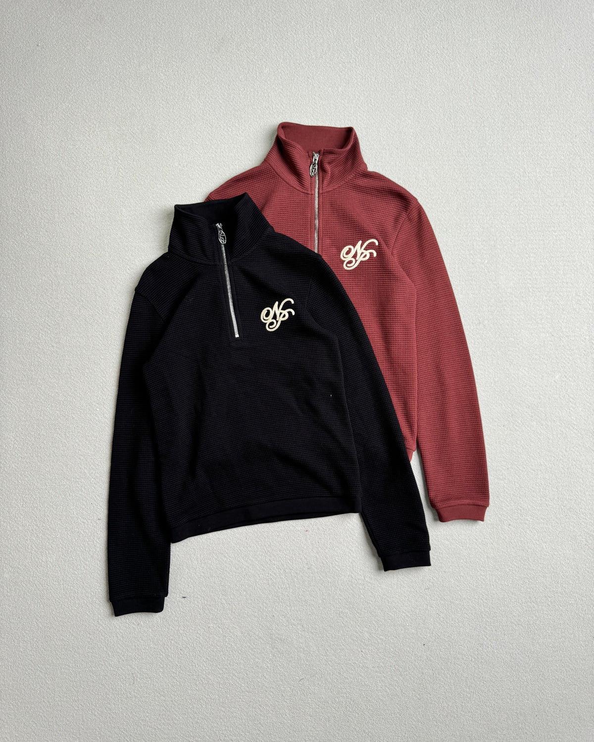 Camiseta Manga Larga Versailles Negra