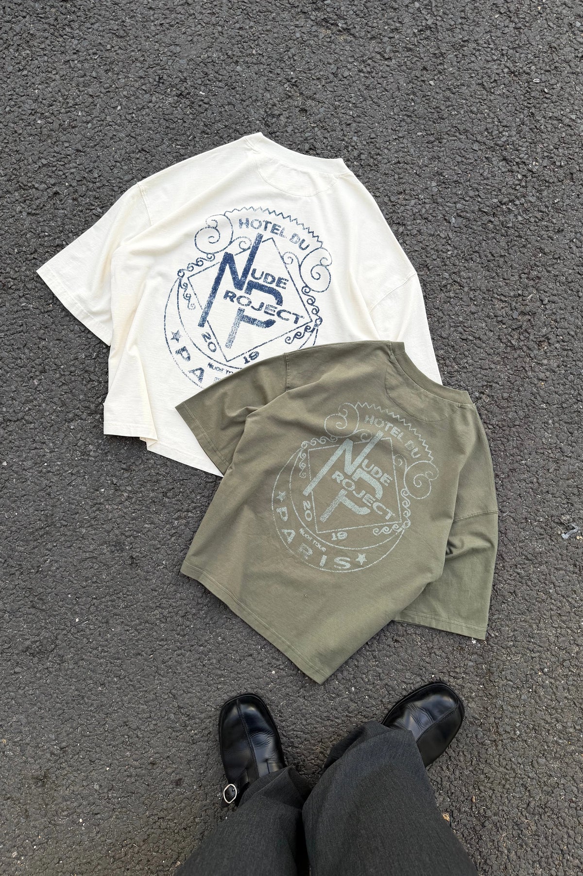 Hotel Tee Khaki