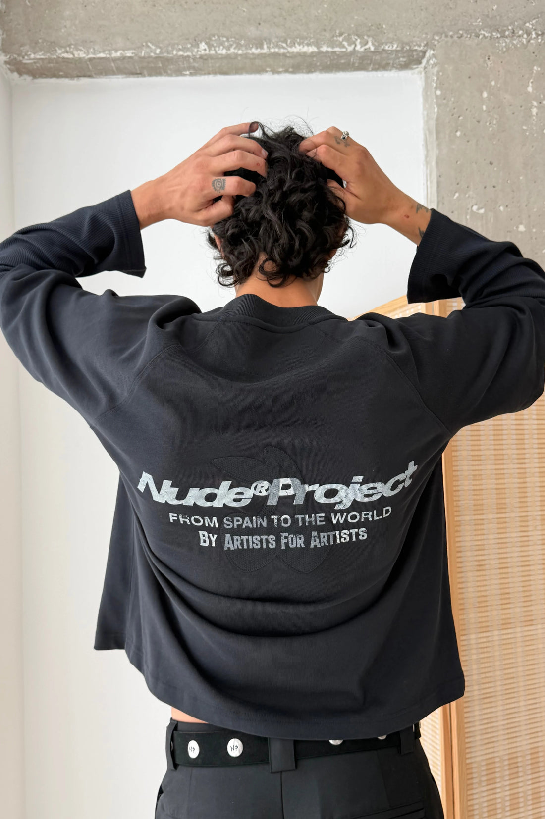 Neo Long-Sleeve Tee
