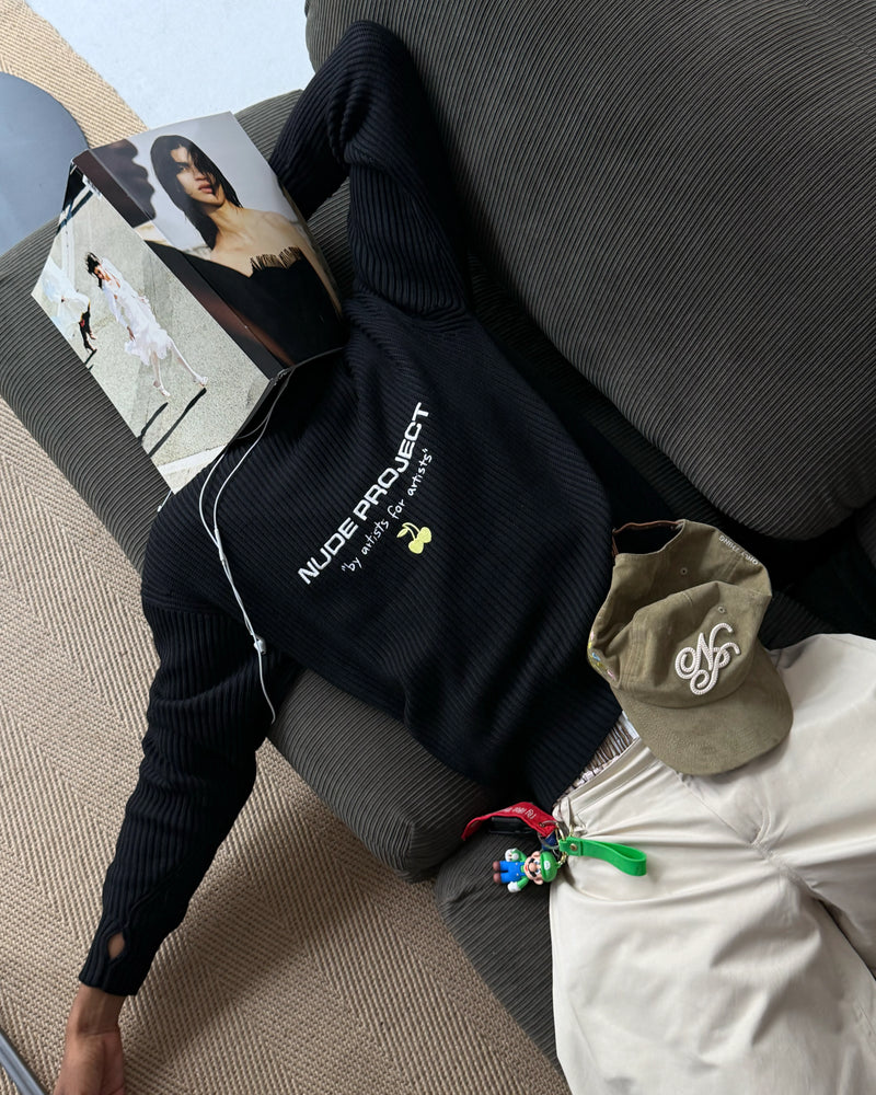 Wavy Knit Sweater Black