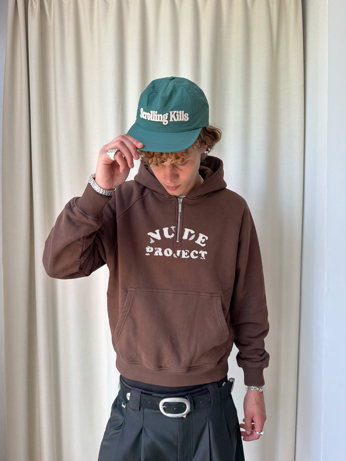 Nari Hoodie
