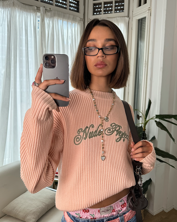 SCRIPT SWEATER PINK