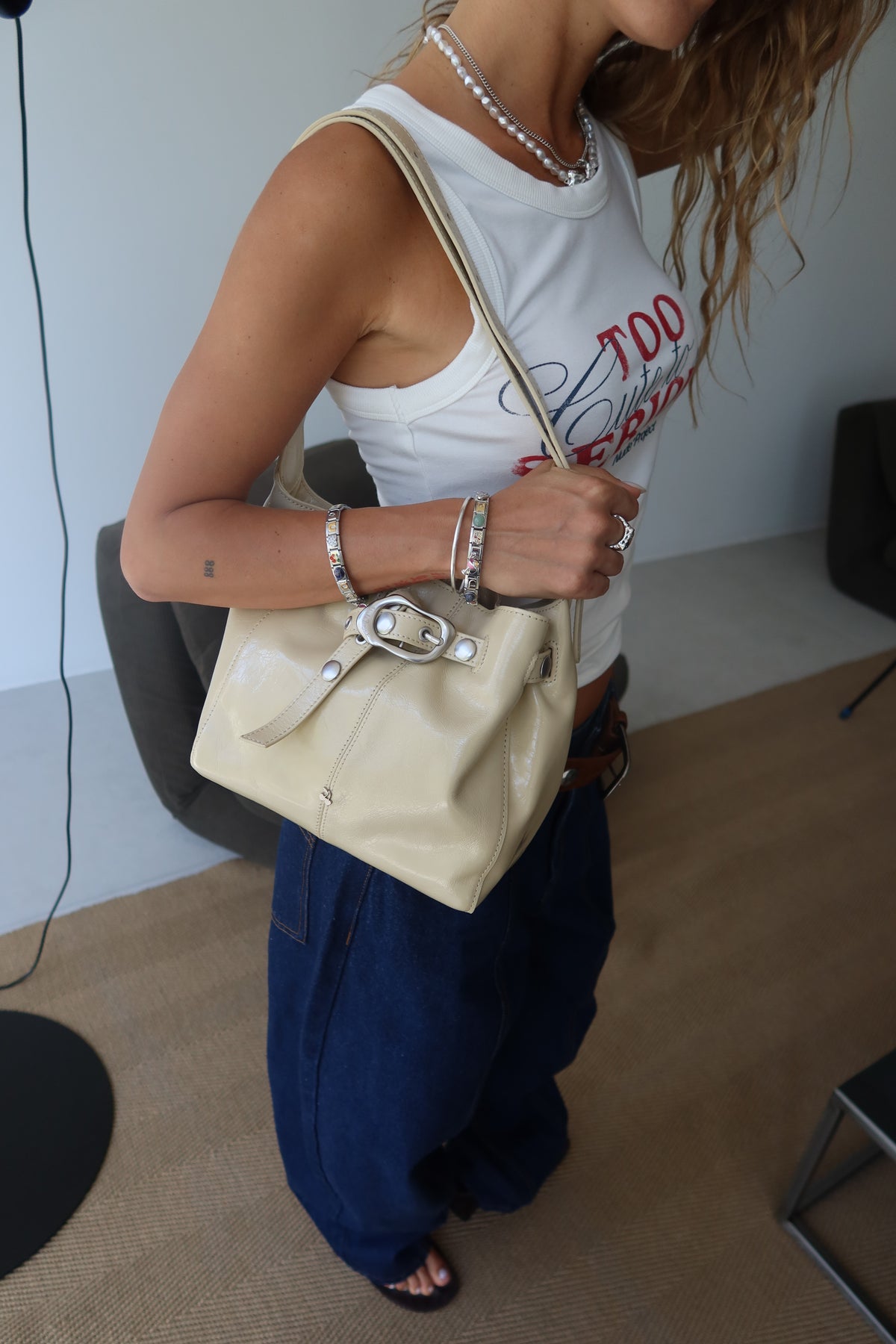 Evia Cross Body Leather Bag