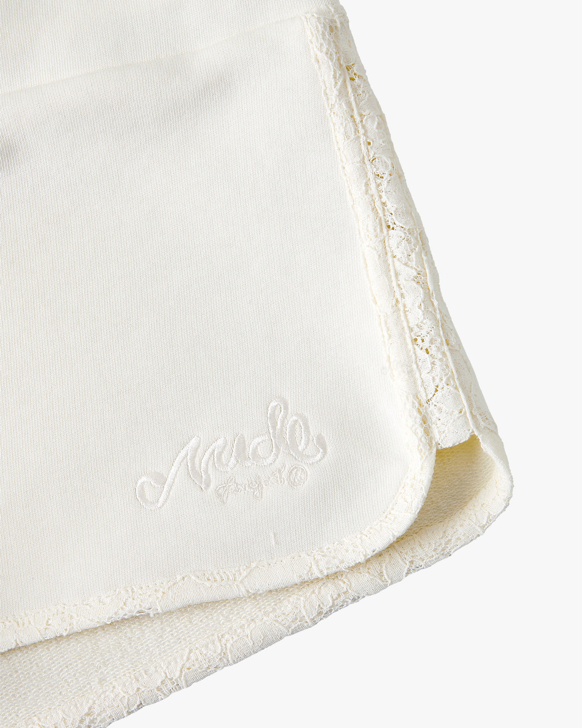 Lacy Short Off-White