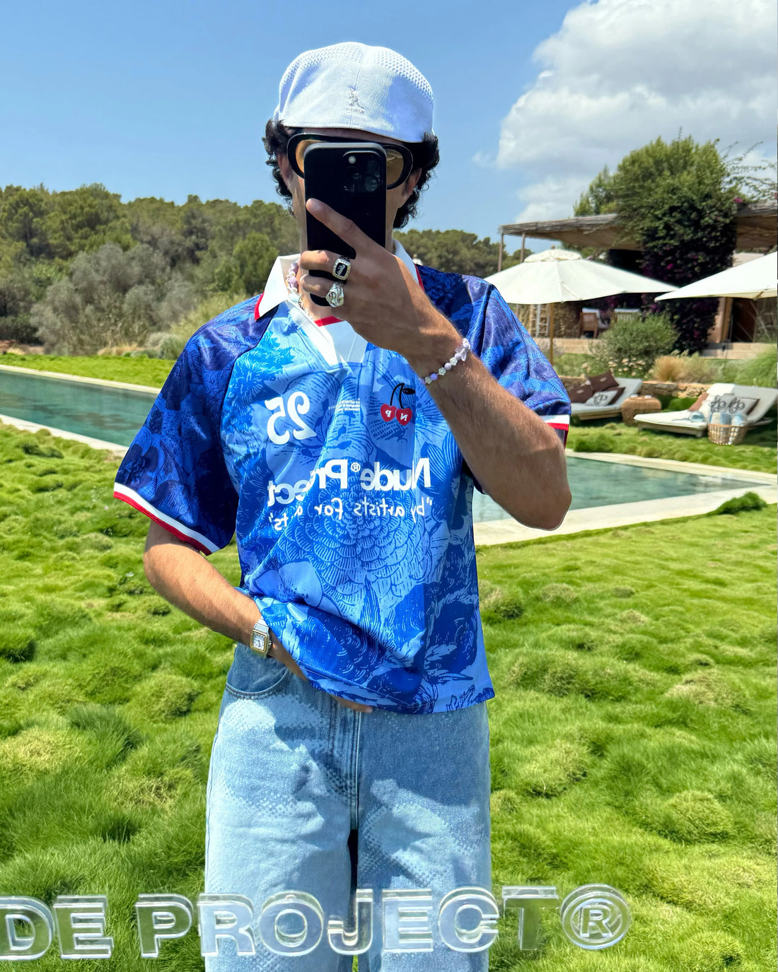 Look_mansion_man_06
