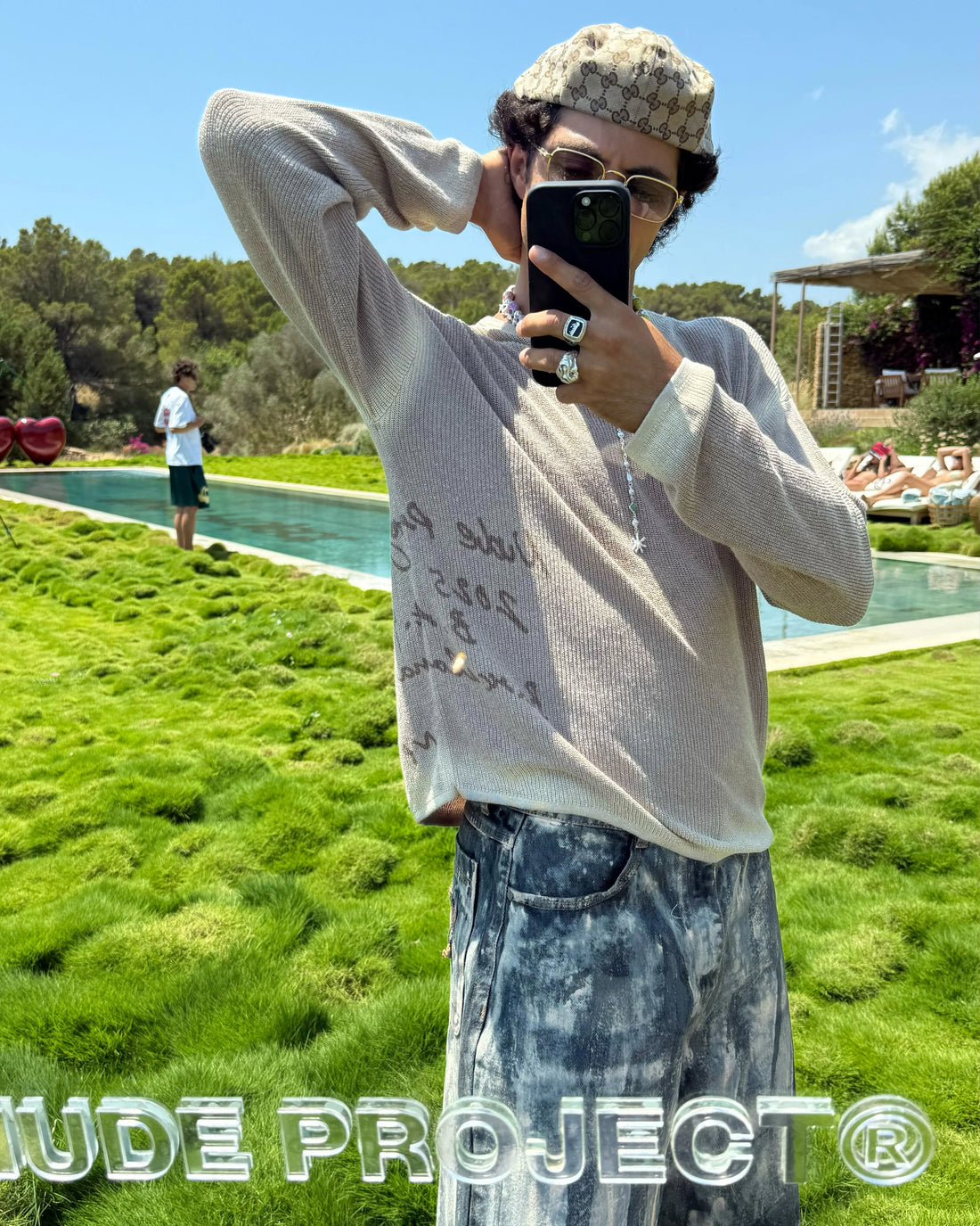 Look_mansion_man_02