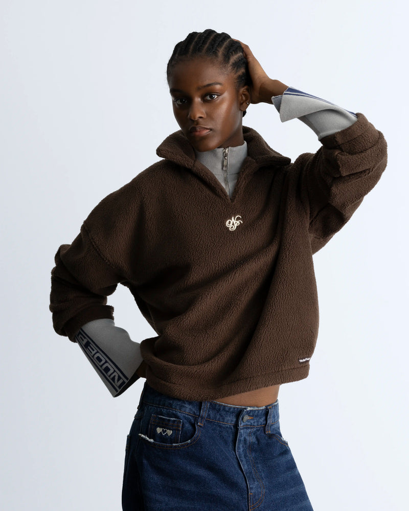 WOMAN [Model is 1.78 m / 5’10” wearing size M]