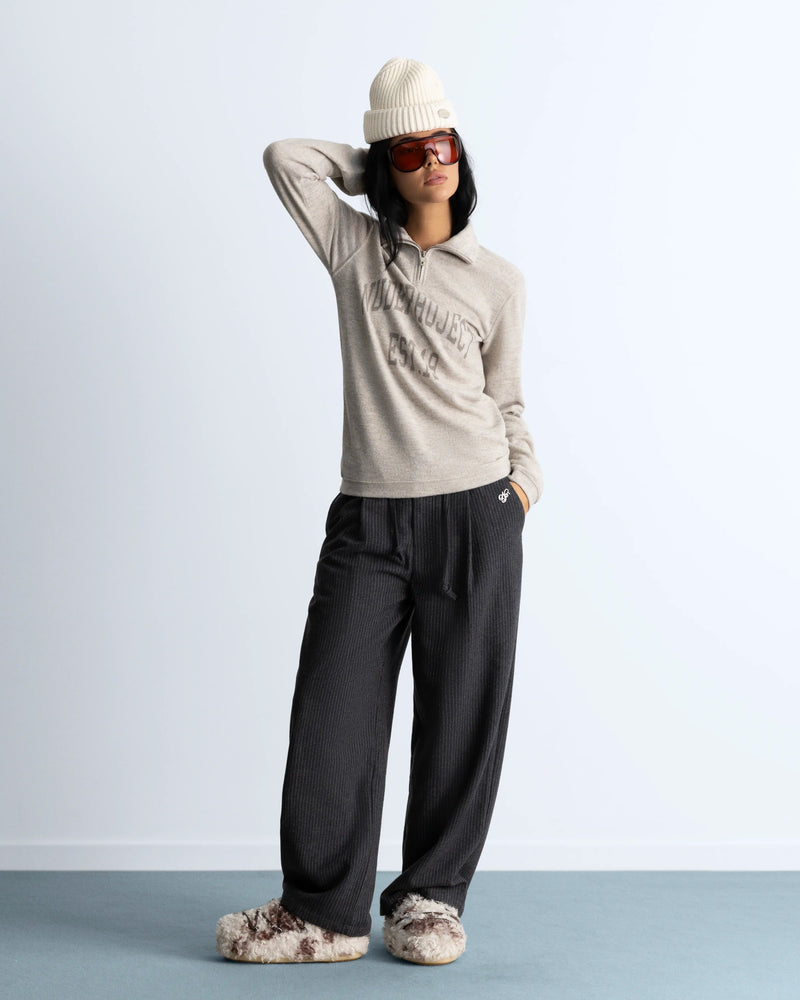 WOMAN [Model is 1.71 m / 5’7” wearing size M]