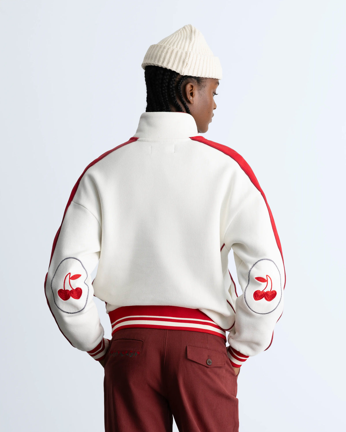 WOMAN [Model is 1.78 m / 5’10” wearing size S]