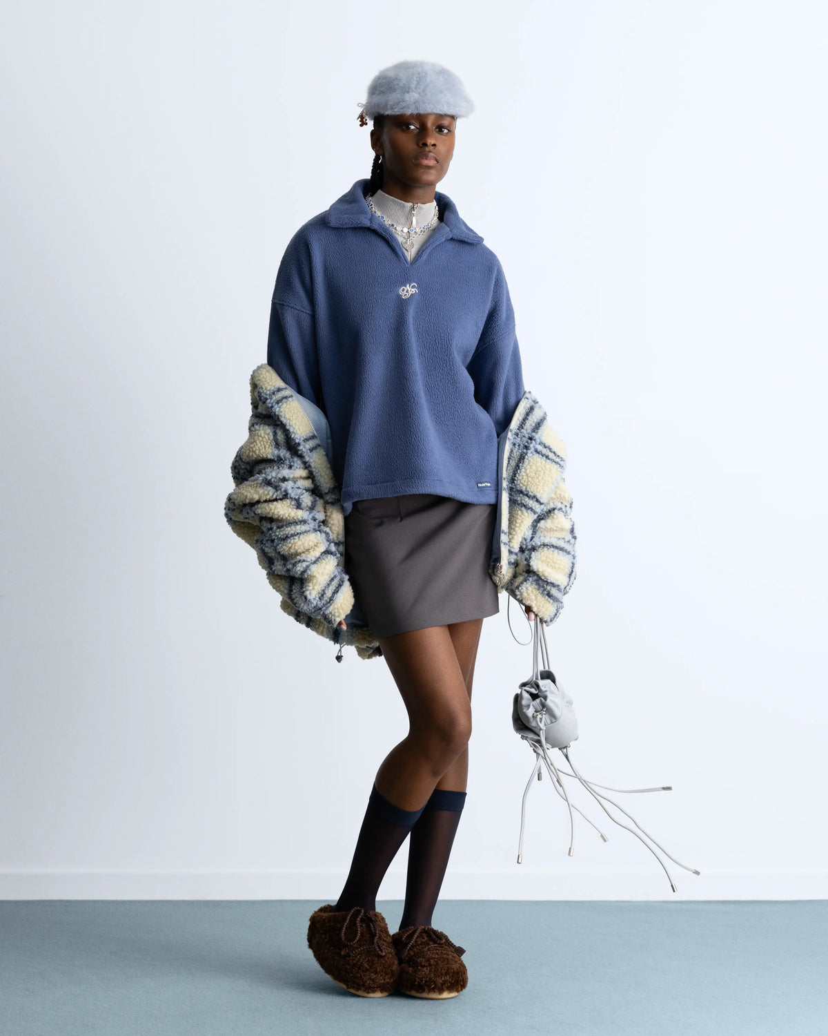 WOMAN [Model is 1.78 m / 5’10” wearing size M]